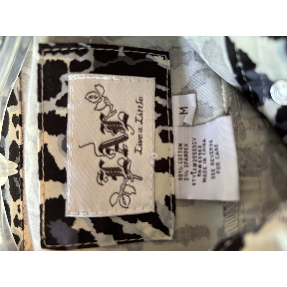 Live a Little Women's M Animal Print Collared Button-Down Long Sleeve Blouse M - Picture 3 of 6
